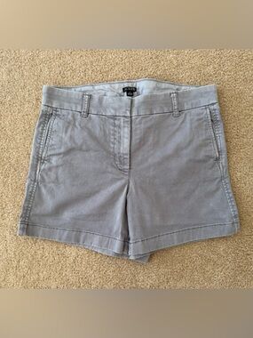 J Crew 4” chino gray shorts size 8 in very good condition